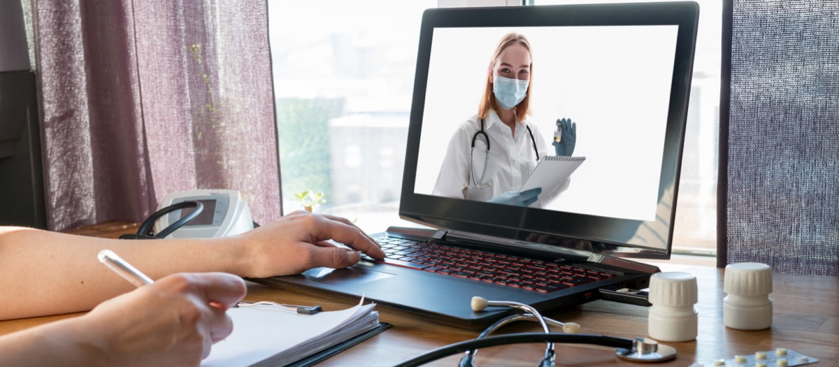 Distance medical training